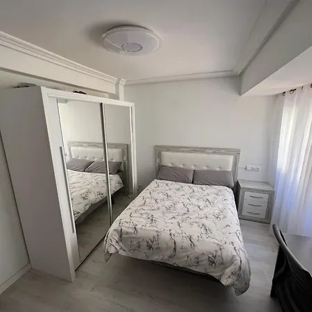 Del Mar, A 2' De La Playa San Lorenzo Апартаменты Хихон
